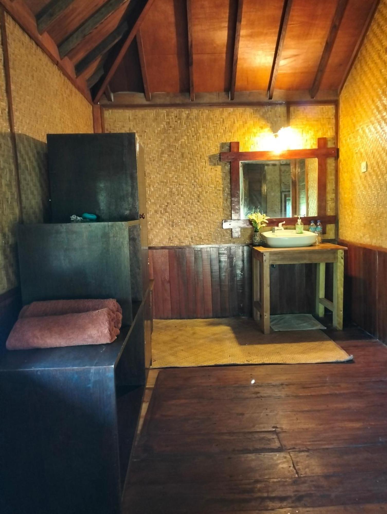 Tangga Bungalows Gili Air Szoba fotó